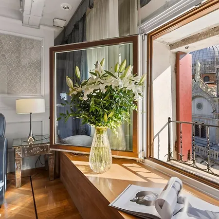 Canaletto Luxury Suites - San Marco Luxury-2